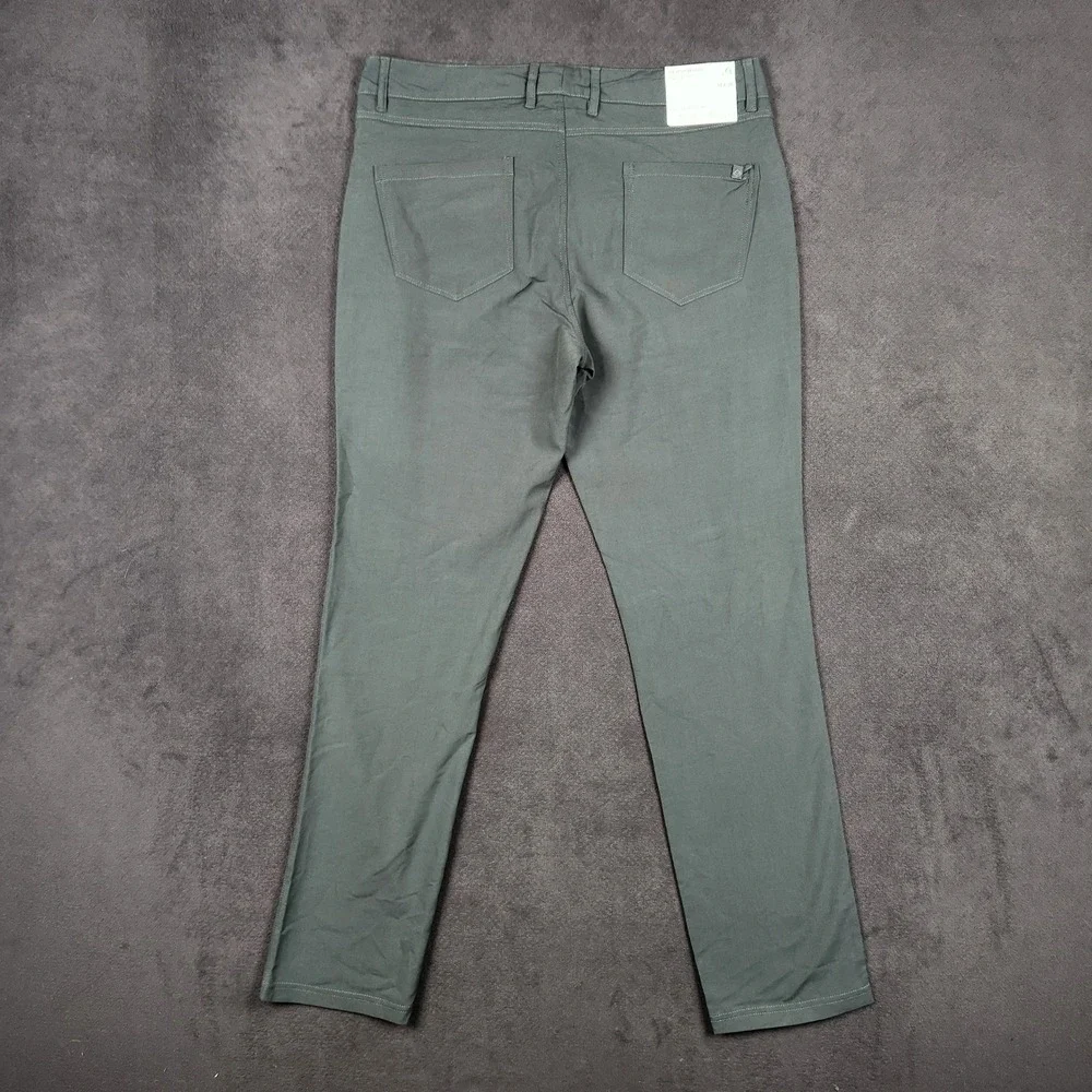 tasc Performance Motion Pant Mens 33x30 Shale Gray Tailored Slim TM672-979 NEW